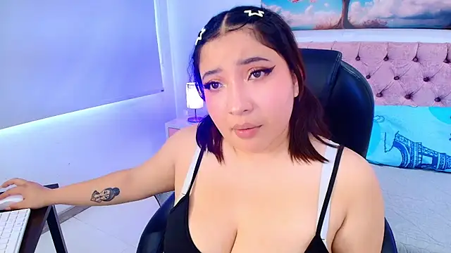 Emma monserrat online show from 01.13.26