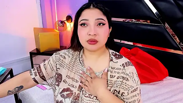 Emma monserrat online show from 07.08.26
