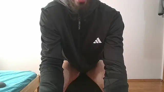 Snapshot of Turkboy_17 chatting on 01.19.25 Turkboy 17 online show from 01.19.25