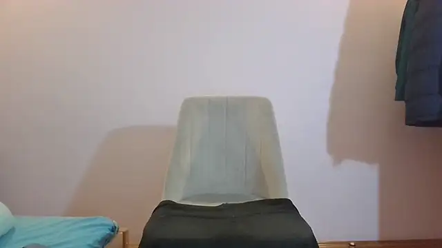 Snapshot of Turkboy_17 chatting on 02.23.25 Turkboy 17 online show from 02.23.25