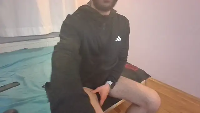 Snapshot of Turkboy_17 chatting on 03.04.25 Turkboy 17 online show from 03.04.25