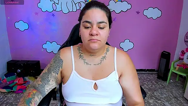 Sharon hils online show from 04.15.26