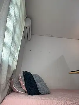 Snapshot of Anny__777 chatting on 06.18.26 Anny 777 online show from 06.18.26
