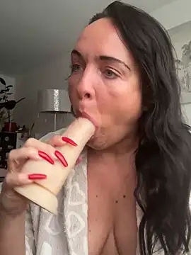 Dagmar92 online show from 11.23.25