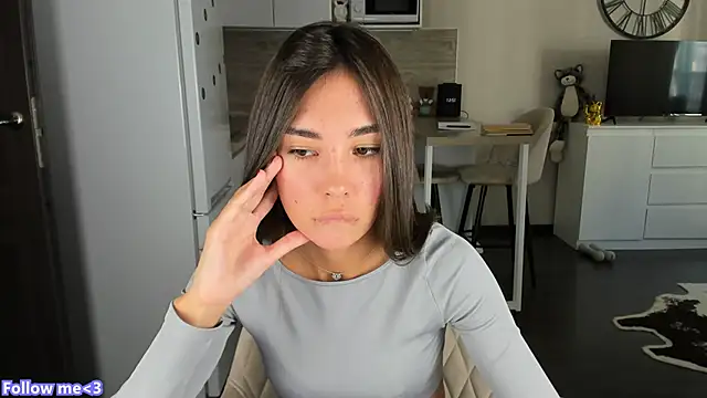 Snapshot of nilliluv chatting on 10.08.25 nilliluv online show from 10.08.25