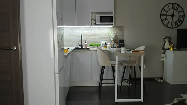 nilliluv online show from 04.13.26