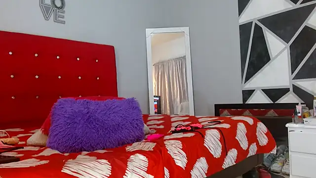 kattysex74 online show from 01.14.25