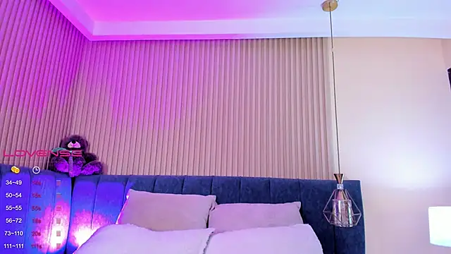 kathecute   online show from 12.13.24