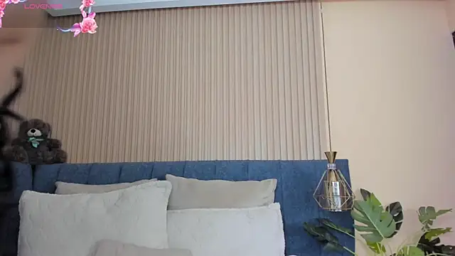 kathecute   online show from 10.19.25