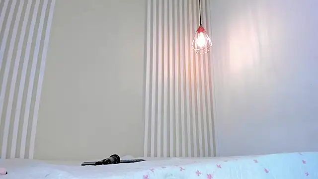 annawelk  online show from 03.11.25