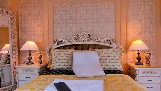 OrianaRodhes online show from 01.05.25