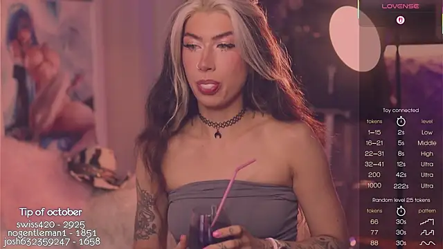 Snapshot of Virtual_Wafu chatting on 10.10.25 Virtual Wafu online show from 10.10.25