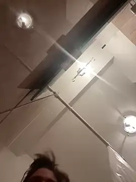 Snapshot of vienncica chatting on 12.13.24 vienncica online show from 12.13.24