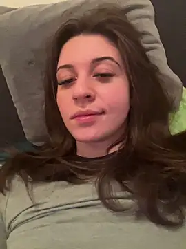 Snapshot of vienncica chatting on 02.09.25 vienncica online show from 02.09.25