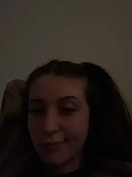 Snapshot of vienncica chatting on 02.10.25 vienncica online show from 02.10.25