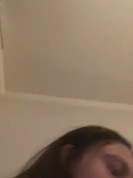 Snapshot of vienncica chatting on 03.02.25 vienncica online show from 03.02.25