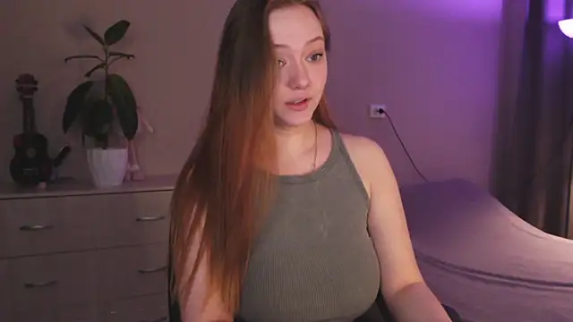 SarahSweetie online show from 02.05.26