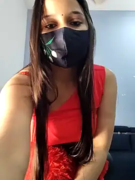 Snapshot of Varnika_aarora chatting on 12.23.24 Varnika aarora online show from 12.23.24