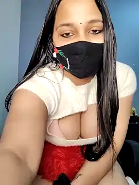 Snapshot of Varnika_aarora chatting on 01.06.25 Varnika aarora online show from 01.06.25