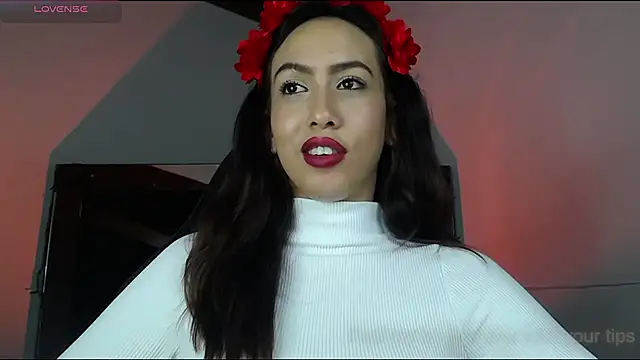 scarlett buttock online show from 12.31.24