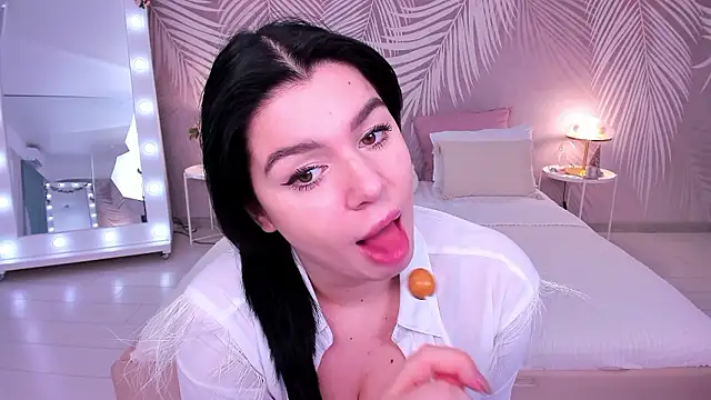 MelanieCarterr online show from 12.07.24