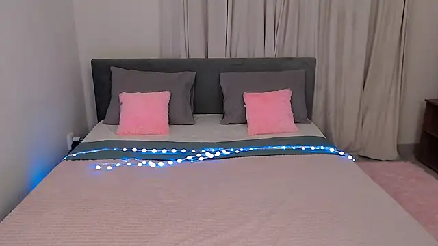 MelanieCarterr online show from 11.20.25