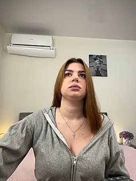 MelanieCarterr online show from 12.20.25