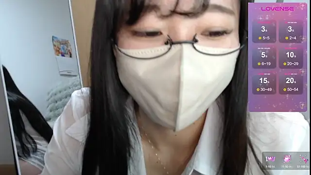 Rio chan  online show from 03.05.25