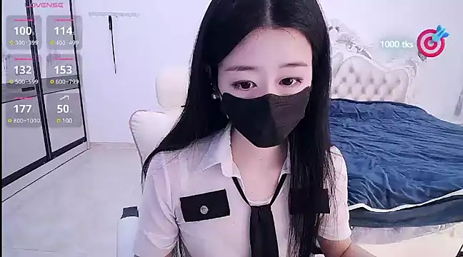 CN-xiaofei online show from 02.12.25