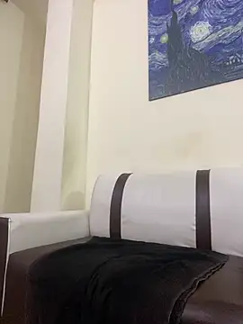 lunainsane58 online show from 03.27.26