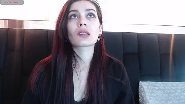  yuyi online show from 01.02.25