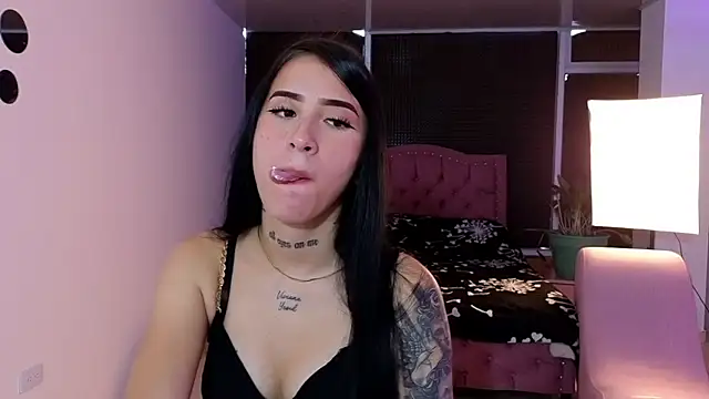 mei sweetcat online show from 12.18.24