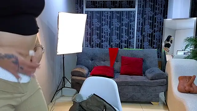 mei sweetcat online show from 12.25.24