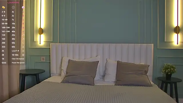 RizeShiro online show from 11.05.25