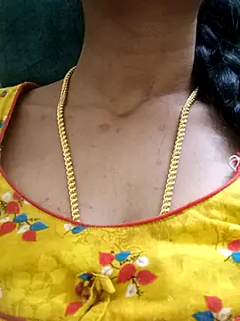 Snapshot of Ambika01 chatting on 09.16.25 Ambika01 online show from 09.16.25