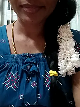 Snapshot of Ambika01 chatting on 10.18.25 Ambika01 online show from 10.18.25