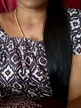 Snapshot of Ambika01 chatting on 10.19.25 Ambika01 online show from 10.19.25