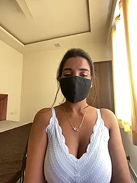 Snapshot of miss_lina chatting on 02.04.25 miss lina online show from 02.04.25