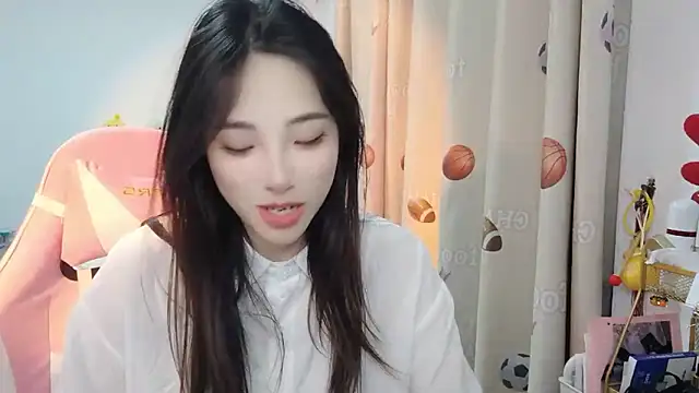 Snapshot of ooo___mimi chatting on 01.02.25 ooo mimi online show from 01.02.25
