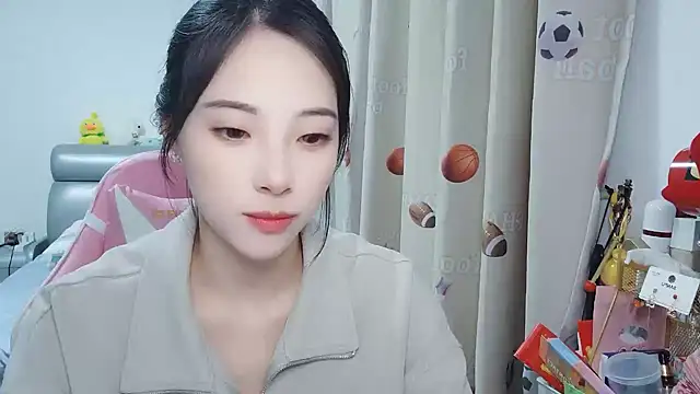 Snapshot of ooo___mimi chatting on 01.15.25 ooo mimi online show from 01.15.25