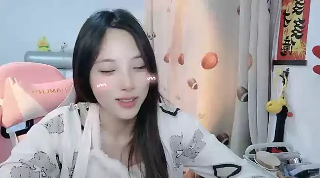 Snapshot of ooo___mimi chatting on 01.20.25 ooo mimi online show from 01.20.25