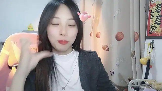 Snapshot of ooo___mimi chatting on 02.14.25 ooo mimi online show from 02.14.25