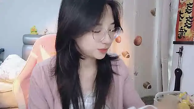 Snapshot of ooo___mimi chatting on 02.28.25 ooo mimi online show from 02.28.25