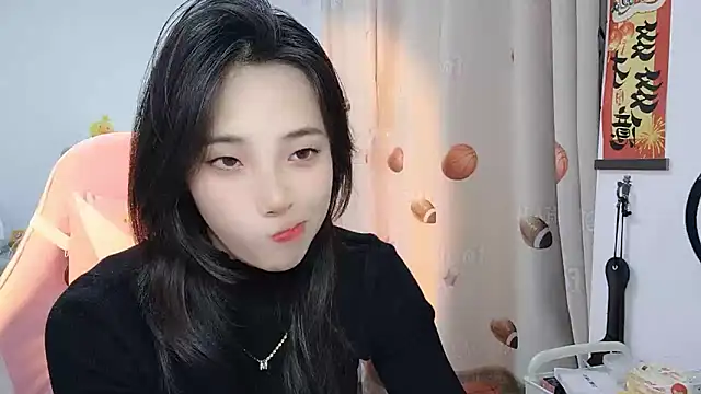 Snapshot of ooo___mimi chatting on 03.07.25 ooo mimi online show from 03.07.25