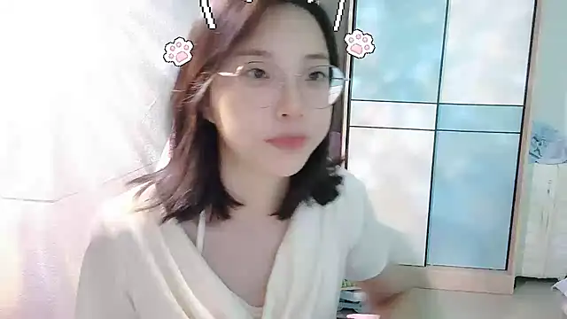Snapshot of ooo___mimi chatting on 09.15.25 ooo mimi online show from 09.15.25