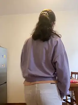 annonyme  422 online show from 02.05.25