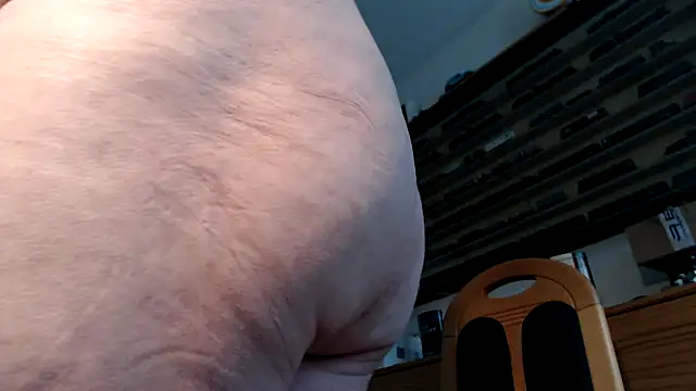 Snapshot of utilisasinus chatting on 12.02.24 utilisasinus online show from 12.02.24