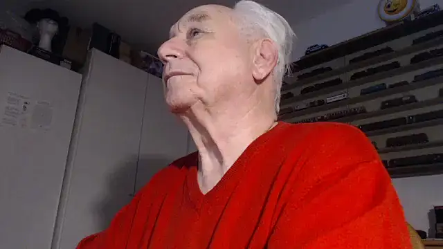 Snapshot of utilisasinus chatting on 01.16.25 utilisasinus online show from 01.16.25