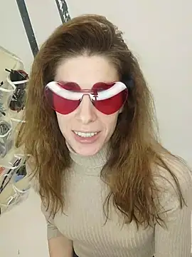 YourSuperModel online show from 11.20.25