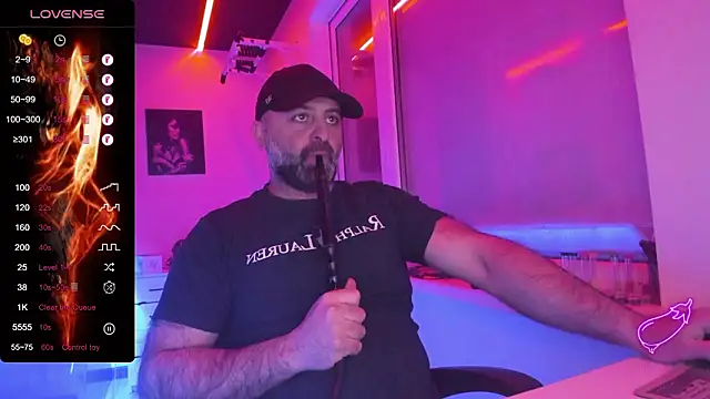 Snapshot of MAGABEAR077 chatting on 03.04.26 MAGABEAR077 online show from 03.04.26